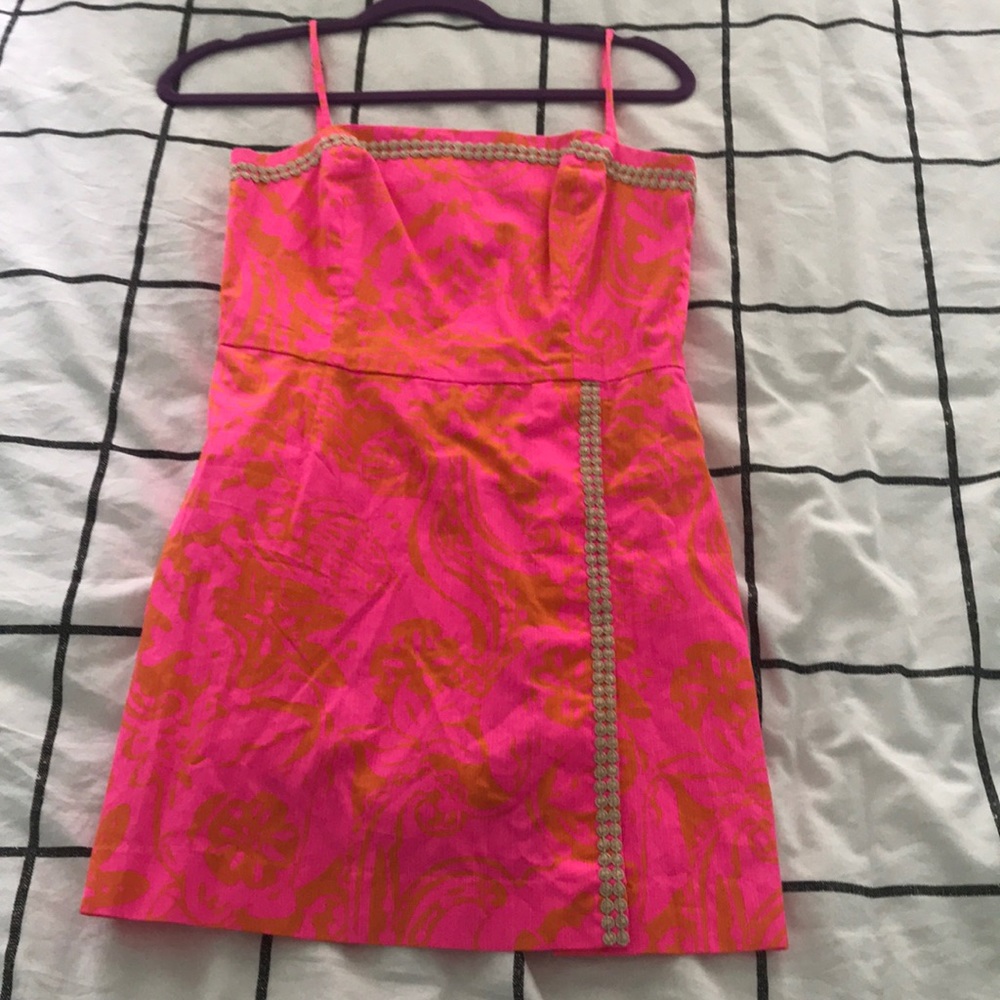 Super cute lilly dress, like new!